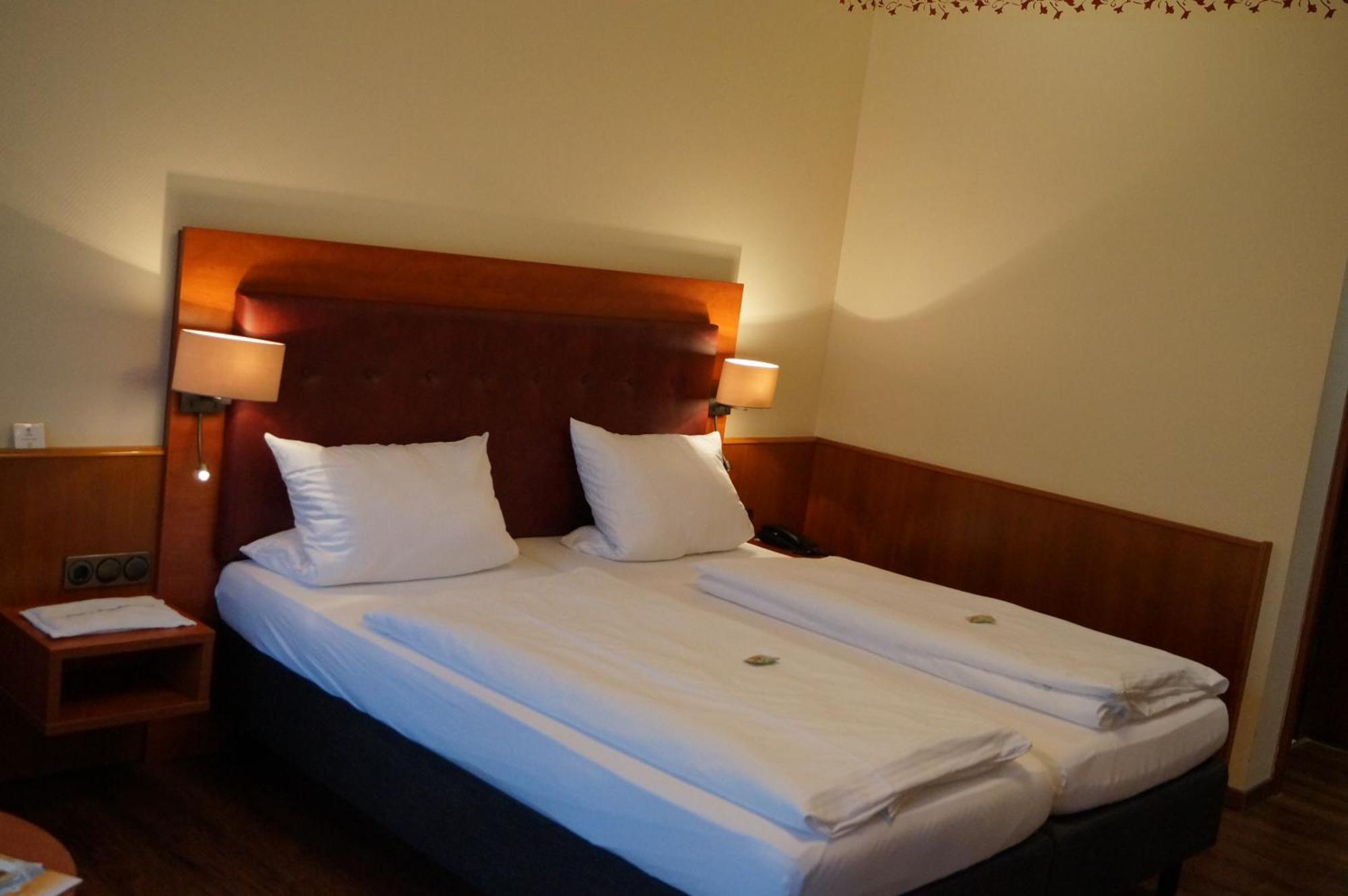 Hotel - Zum Loewen Schwabthal